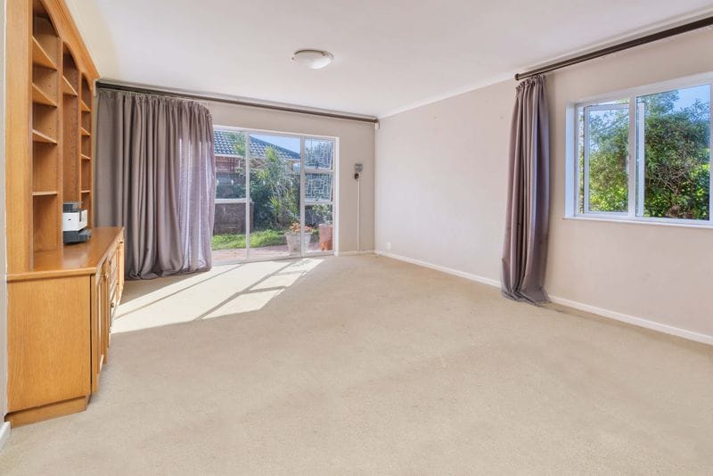 3 Bedroom Property for Sale in Summerstrand Eastern Cape